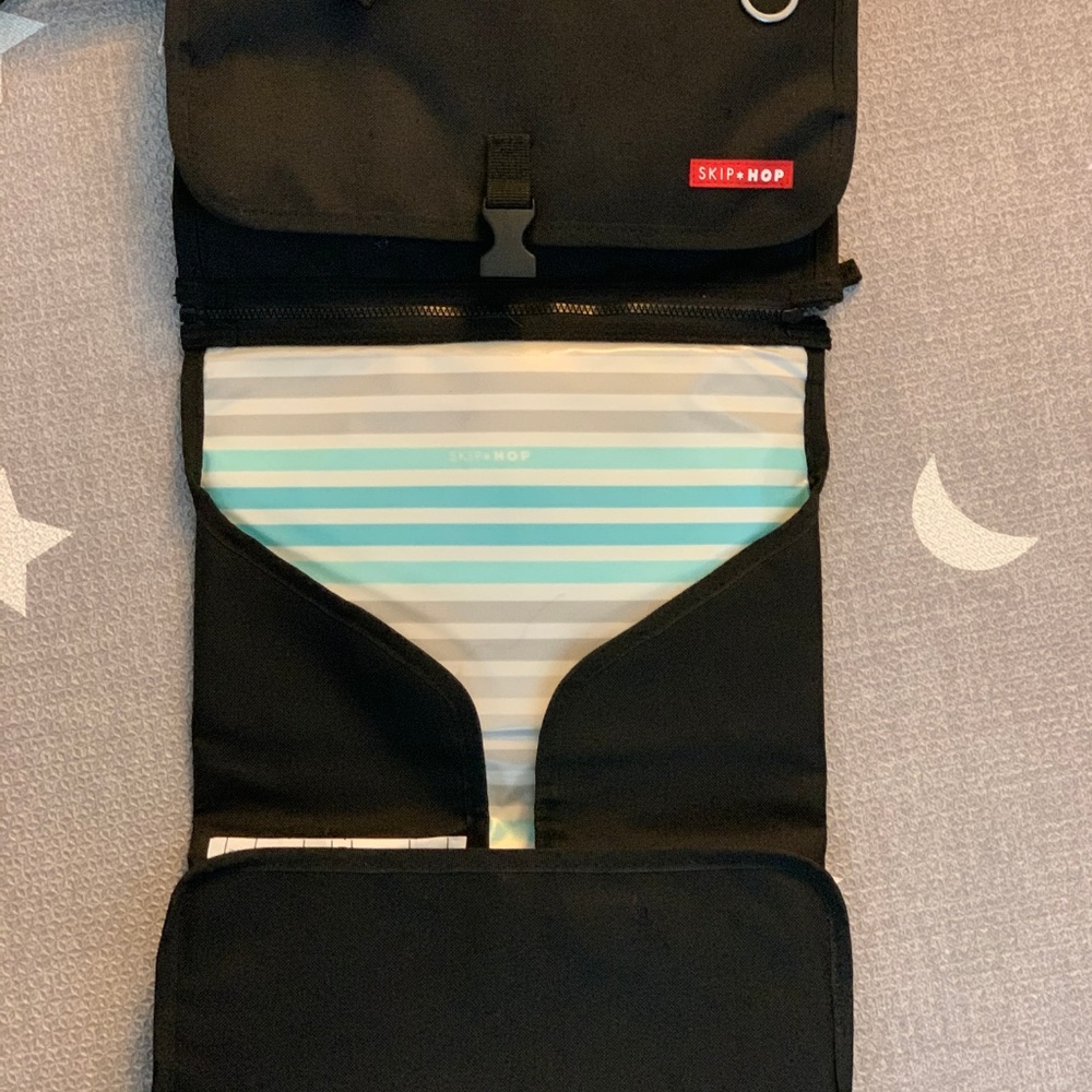 Diaper Clutch - Picture 3 of 4